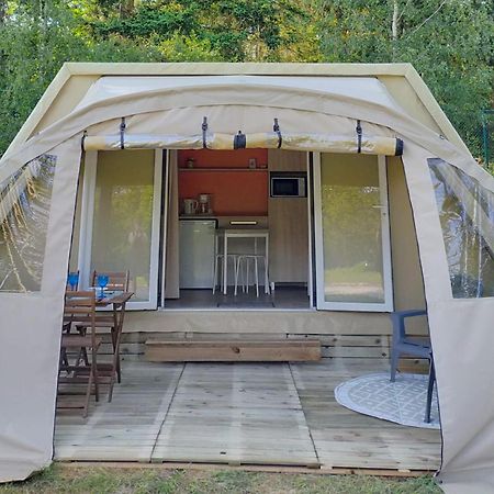 Nice Tent Lodge With A Microwave, In The Ardennes Olloy-sur-Viroin Exterior foto
