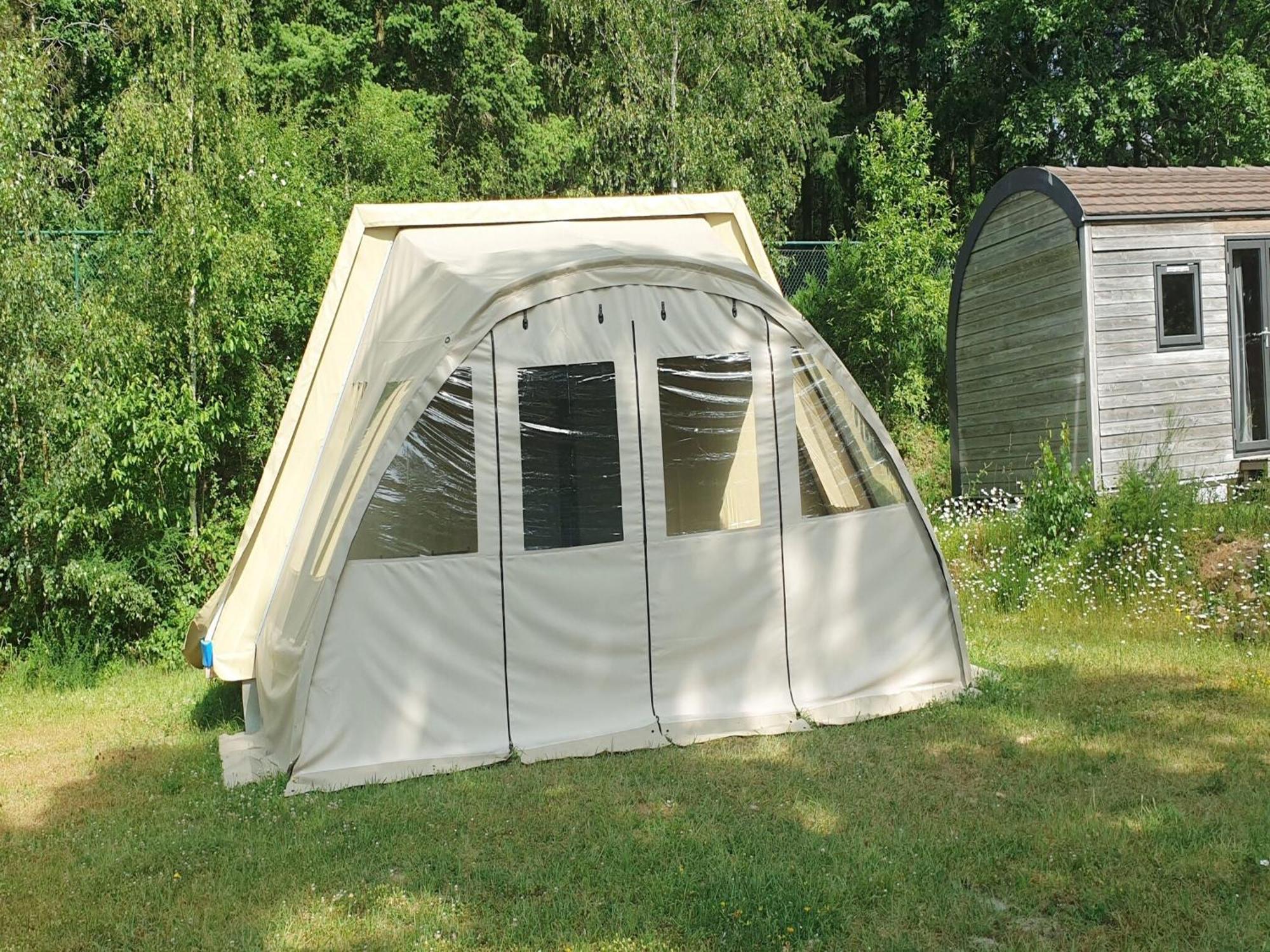 Nice Tent Lodge With A Microwave, In The Ardennes Olloy-sur-Viroin Exterior foto